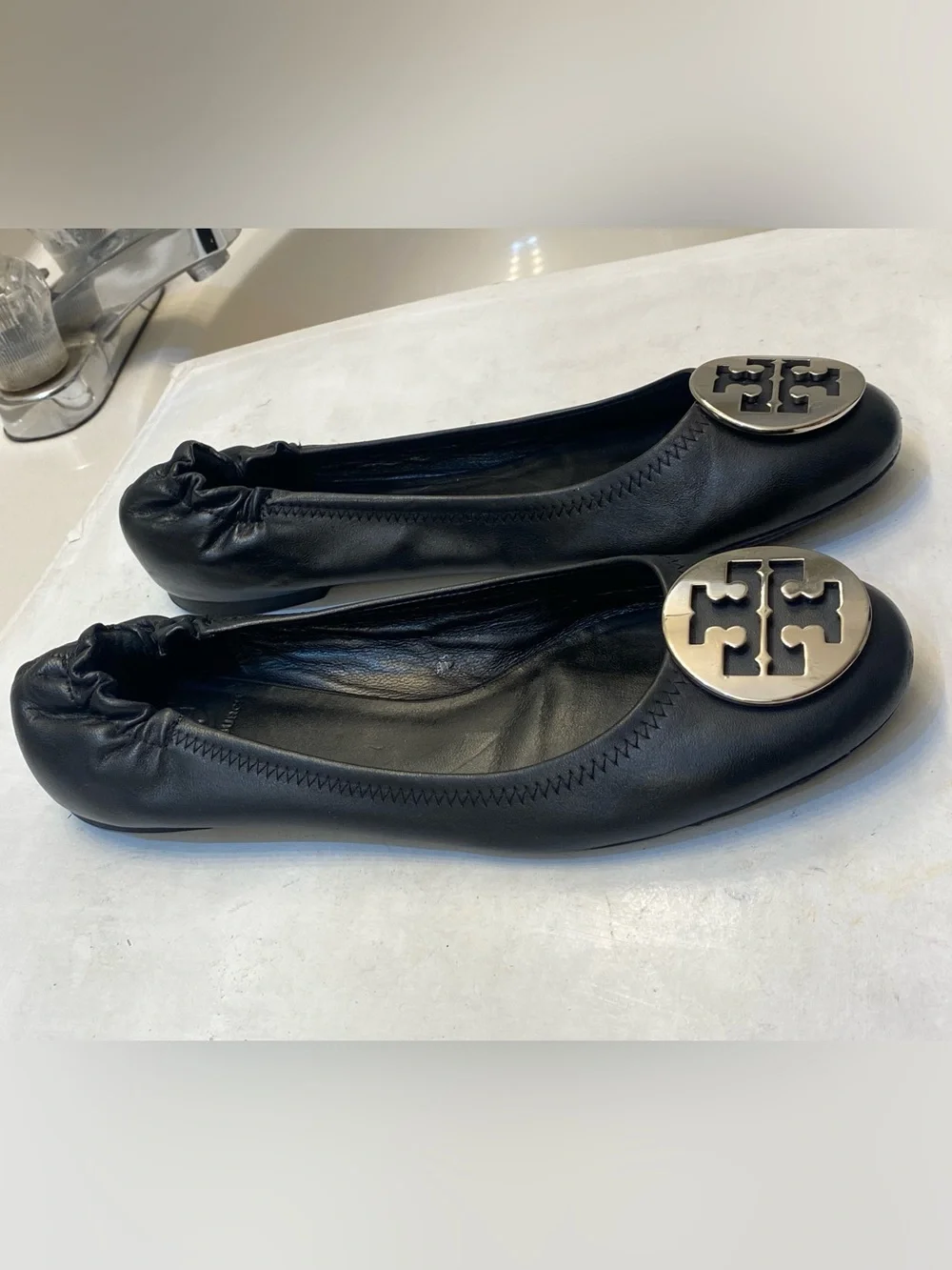 Tory Burch Reva flat size 8.5M good condition good bottom, clean interior